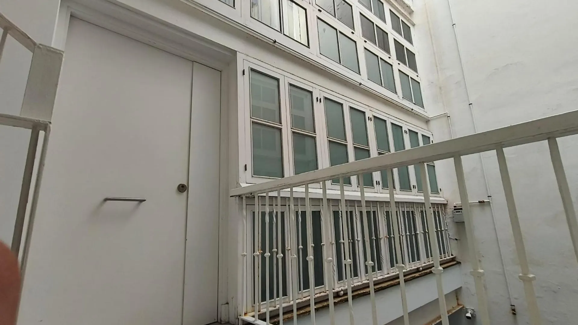 Robles-Mercado Cadiz Apartment